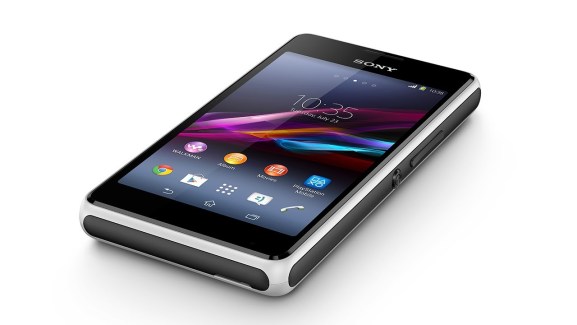 Sony Xperia E1 : la mise à jour de KitKat (Android 4.4.2) certifiée pour ses trois variantes