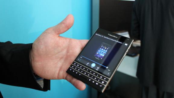Samsung et BlackBerry démentent avoir été en discussion pour un rachat