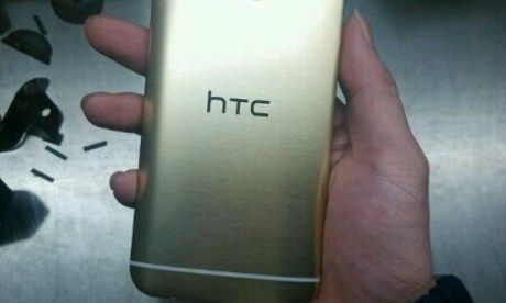 Le design du HTC One M9 se confirme peu à peu, sans double capteur...