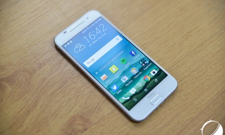 Android 6.0.1 Marshmallow prêt à arriver sur les HTC One M9 et One...