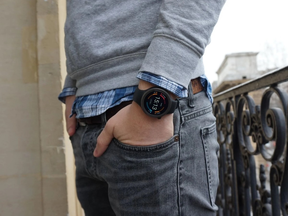 🔥 Bon plan : la Motorola Moto 360 Sport est à 119 euros chez Rue du Commerce