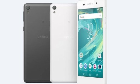 Sony présente le Xperia E5, sous la barre des 200 euros