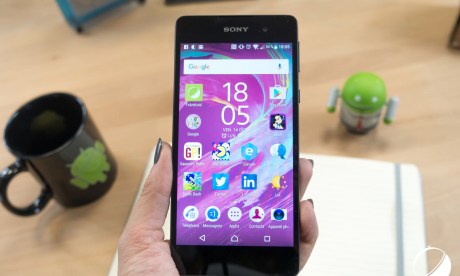 Test du Sony Xperia E5, en toute simplicité pour moins de 200 euros