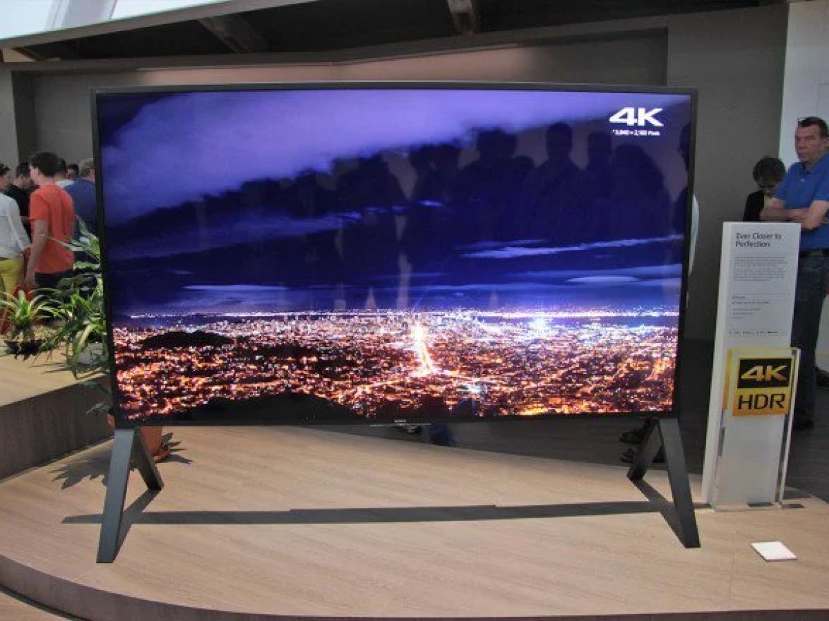 Sony ZD9 : 100 pouces de diagonale sous Android TV