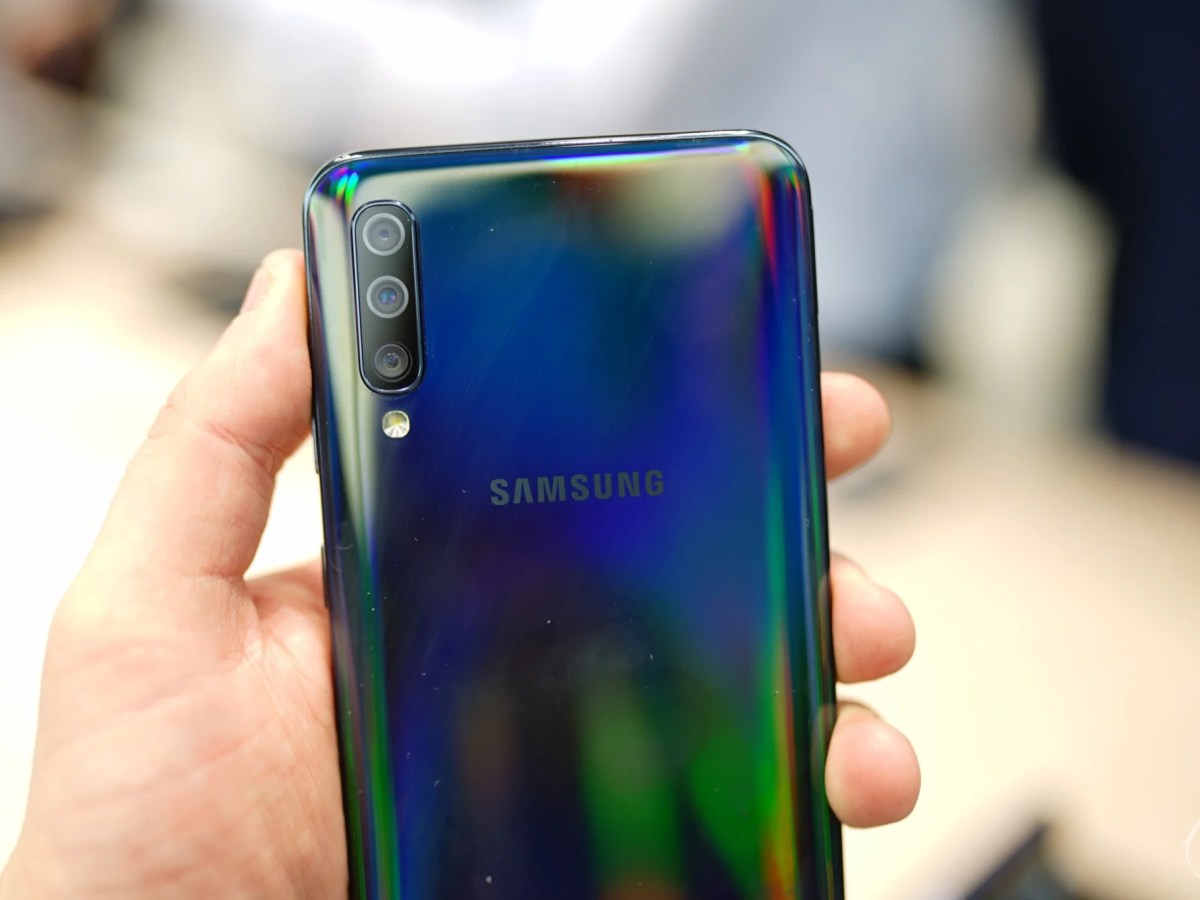 Samsung Galaxy A60 et A70 : déjà surchargée, la gamme A s'étofferait encore