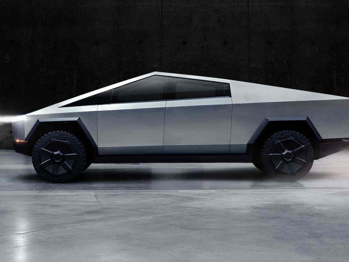 Le Tesla Cybertruck cartonne et enregistre des précommandes colossales