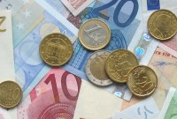 Expérimenter le revenu de base en France : les trois options envisagées