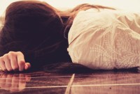 Des smartphones offerts aux femmes contre les violences conjugales