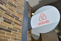 Le montant des impôts payés par Airbnb en France est « inacceptable » pour Bruno Le Maire