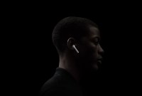 Google pourrait courir après les AirPods avec un casque équipé d'Assistant