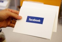Facebook dénonce à la police des journalistes de la BBC qui ont signalé des...