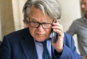 Que risque pénalement Gilbert Collard pour avoir publié une photo de Daech sur Twitter ?