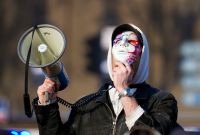 La fin de l'anonymat dans les manifestations ? Un algorithme peut identifier un visage...
