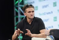 L'influent vidéaste Casey Neistat dénonce « l'hypocrisie » de YouTube sur la monétisation