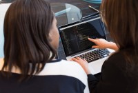 Kaspersky regrette qu'il n'y ait que 11 % de femmes chez les professionnels de...