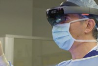 Comment le casque HoloLens peut servir pendant les opérations chirurgicales à risque