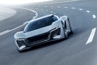 Audi devrait commercialiser sa supercar électrique pour concurrencer le Roadster de Tesla