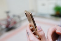 Fin des selfies trop lisses sur iPhone avec iOS 12.1 : le beautygate était...
