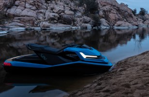 Tout pour l'électrique : Nikola dévoile un jet-ski, un buggy et un tout-terrain militaire