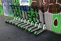 Paris envisage d'« interdire provisoirement » les trottinettes électriques en libre service