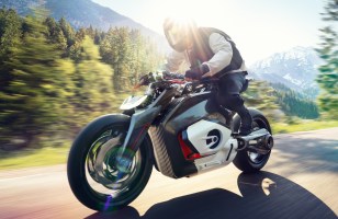 Ceci n'est pas une Batmoto : BMW dévoile son nouveau concept de moto électrique...