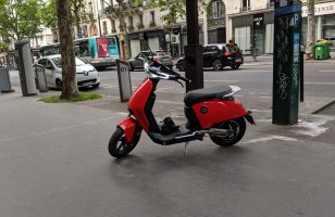 Test du Super Soco Cu-x : la nouvelle référence sur le marché des scooters...