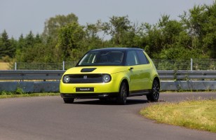 150 chevaux, 200 km d'autonomie, mode sport : Honda détaille sa citadine électrique