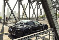 Avant l'annonce, Porsche emmène sa Taycan électrique sur les circuits