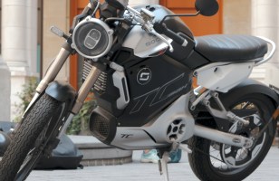 Test Super Soco TC Max : la moto électrique qui se rend indispensable