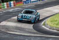 La Porsche Taycan électrique bat un record dans une catégorie où elle est quasiment...