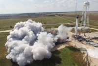 Vols habités : SpaceX valide un nouveau test de sa fusée qui transportera des...