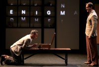 On a vu La Machine de Turing, la pièce de théâtre où le mathématicien...