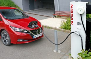Voitures électriques : Nissan sort une application pour trouver une borne de recharge facilement