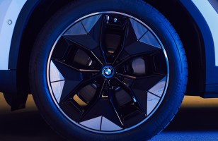BMW réinvente la roue pour améliorer l'autonomie des voitures électriques