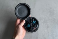 Test des écouteurs Shure Aonic 215 : un design atypique mais un son excellent