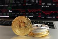 Après une rafale de tweets sur les crypto-monnaies, John McAfee se dit victime d'un...