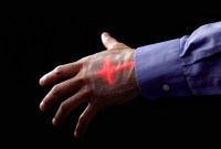 Des chercheurs ont créé une peau électronique qui indique le rythme cardiaque