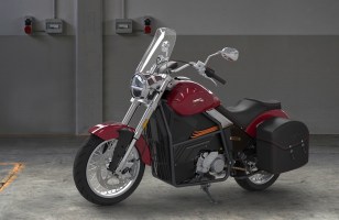 Une boîte 5 vitesses sur une moto électrique ? C'est le pari de la...