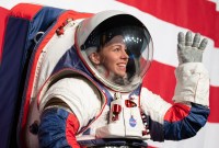 La Nasa dévoile les nouvelles combinaisons spatiales des astronautes qui iront sur la Lune