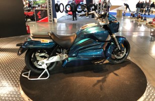 On a découvert la mystérieuse moto électrique de Hadin : le cheap, c'est pas...