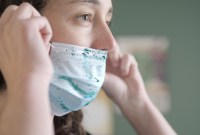 Vous portez mal votre masque : cette vidéo vous montre les risques