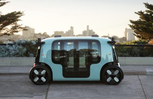 Ce minibus autonome d'Amazon offrirait une autonomie de 16 heures