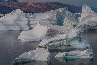 Les microplastiques qui polluent l'Arctique proviennent de nos vêtements