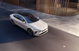 ET7 : la « Tesla Model S » de Nio promet une autonomie colossale