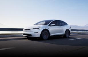 Cette fois, c'est officiel : on peut acheter une Tesla avec des bitcoins