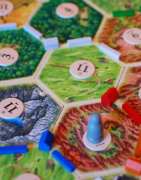 Catan, Carcassonne, Les Aventuriers du rail : 3 classiques pour s'initier aux jeux de société