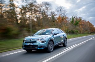 La voiture électrique va-t-elle faire revivre la berline ?