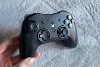 Test de la manette Nacon Revolution X Pro Controller : le pad Xbox standard...