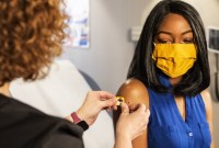 À quel point la 3e dose peut-elle faire baisser les hospitalisations en France ?
