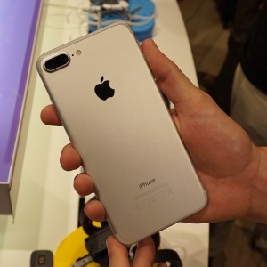 Apple assure avoir comblé « la plupart » des failles exploitées par la CIA